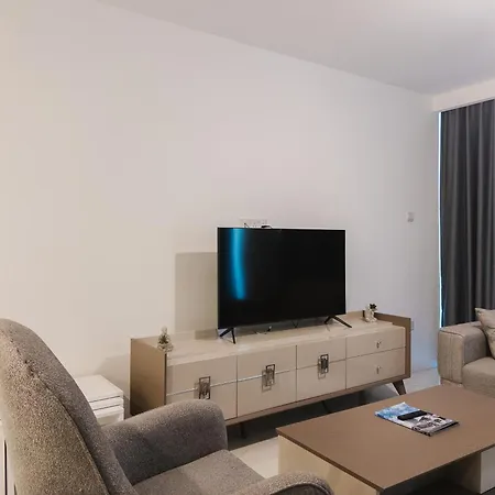 Grand Sapphire Hotel, Pera Beach, Casino & Deluxe Residential شقة *