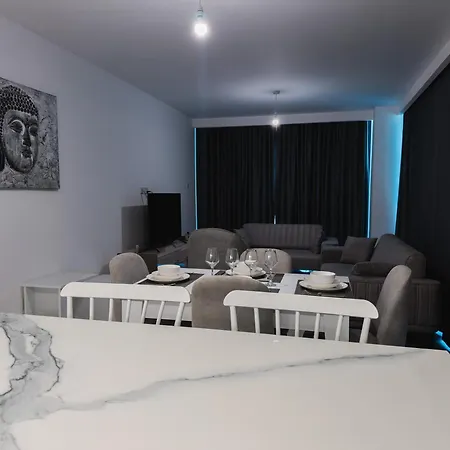 Grand Sapphire Hotel, Pera Beach, Casino & Deluxe Residential شقة Agios Georgios (Famagusta)