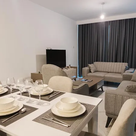 شقة Grand Sapphire Hotel, Pera Beach, Casino & Deluxe Residential *