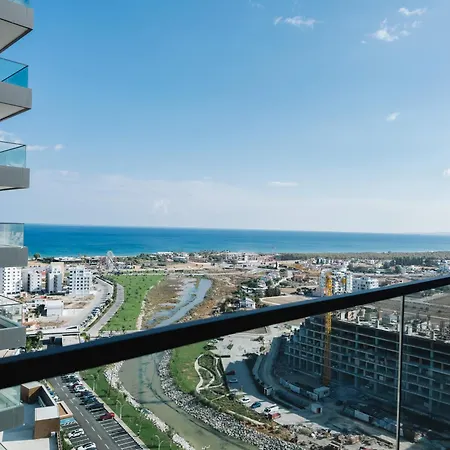 شقة Grand Sapphire Hotel, Pera Beach, Casino & Deluxe Residential *