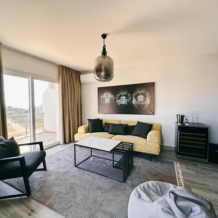 Apartment Grand Sapphire Hotel, Pera Beach, Casino & Deluxe Residential *