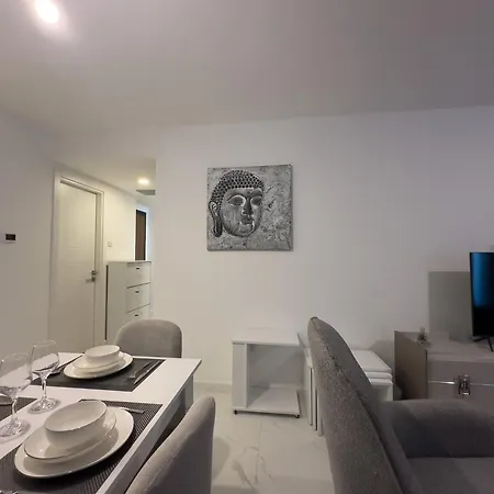 דירה Grand Sapphire Hotel, Pera Beach, Casino & Deluxe Residential