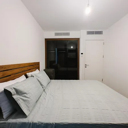 Apartment Grand Sapphire Hotel, Pera Beach, Casino & Deluxe Residential