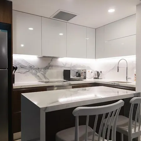 Grand Sapphire Hotel, Pera Beach, Casino & Deluxe Residential Apartman Ájosz Jeórjosz