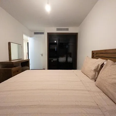 Grand Sapphire Hotel, Pera Beach, Casino & Deluxe Residential Apartment *