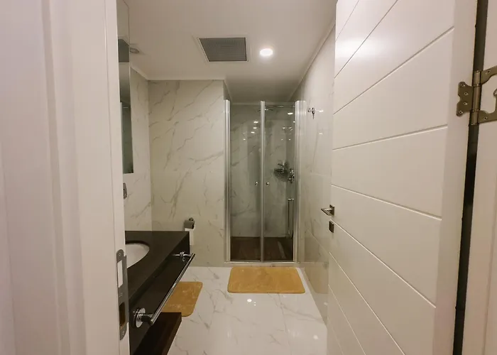 Grand Sapphire Hotel, Pera Beach, Casino & Deluxe Residential Agios Georgios (Famagusta)